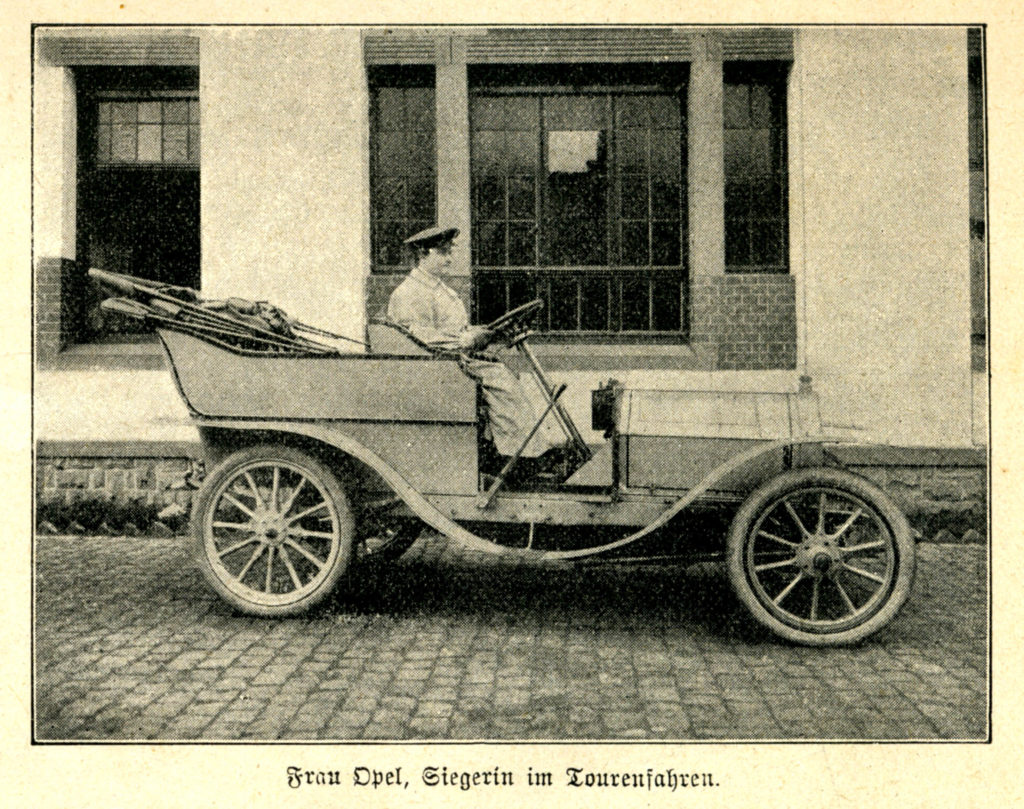 Fr Opel, Siegerin im Tourenfahren